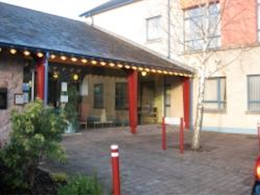 the archway surgery building front entrance